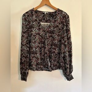 reCreation Floral Pullover Top